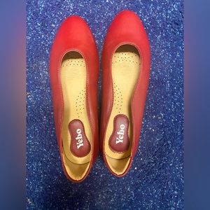 Yebo vegan leather flats - minor flaws Sz 6.5
